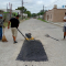 Con bacheo mejoran condiciones de vialidades en Allende