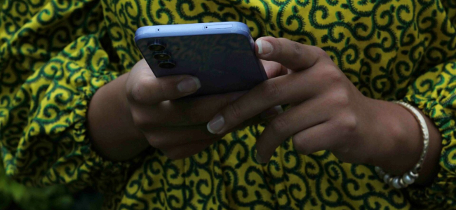 Alertan de falsos mensajes de supuestos depósitos tras registro de líneas telefónicas