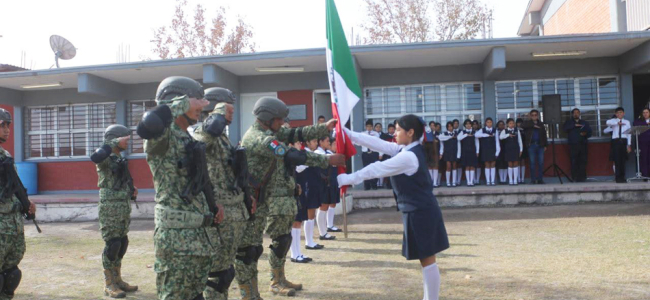 Conmemoran Día del Ejército Mexicano en Allende