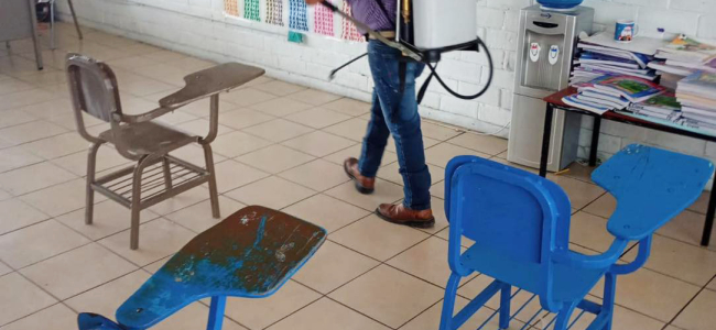 Continúan jornadas de fumigación en escuelas