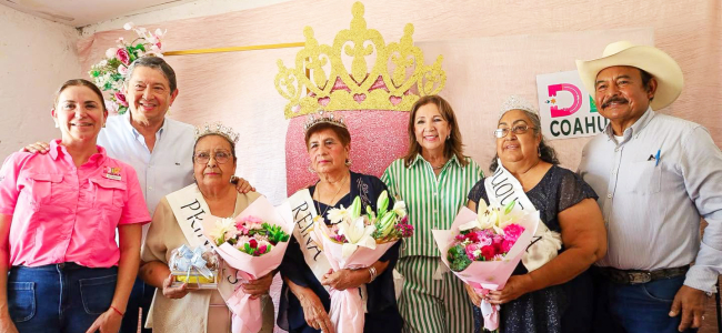 Coronan a Reina del Adulto Mayor en comedor de Río Bravo