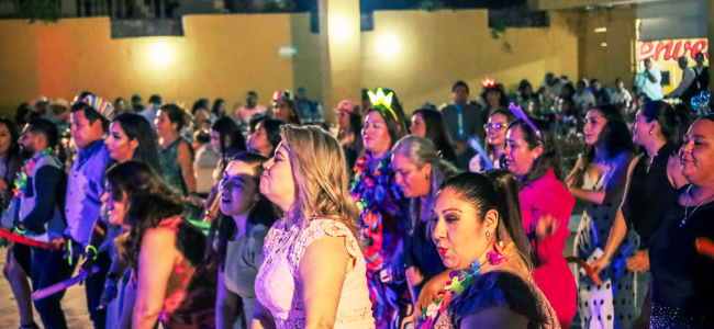 Festejan Día del Maestro en Allende
