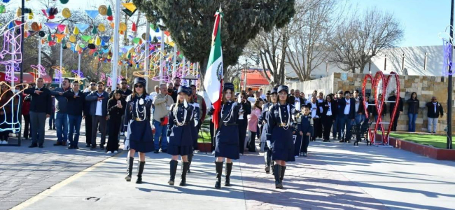 Conmemoran Día de la Bandera con ceremonia cívica en Nava