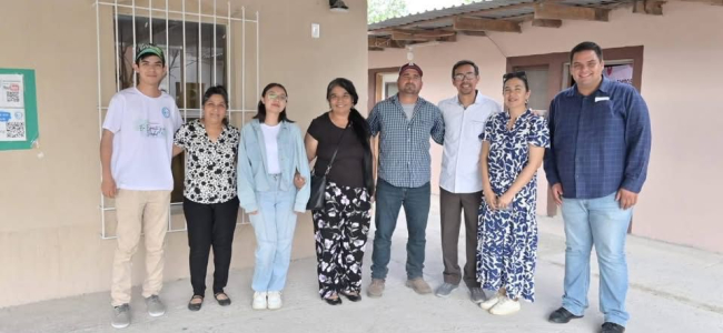 Alcalde Iván Ochoa fortalece vínculos con iglesias de Nava