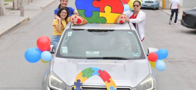 Realizan caravana de concientización por el autismo en Nava