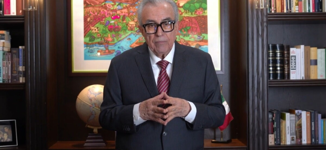Reasume gubernatura de Sinaloa Rubén Rocha Moya y publica mensaje