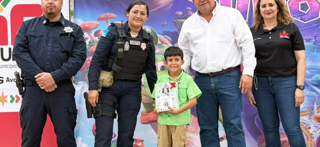 Brindan emocionante festejo a la niñez de Villa Unión