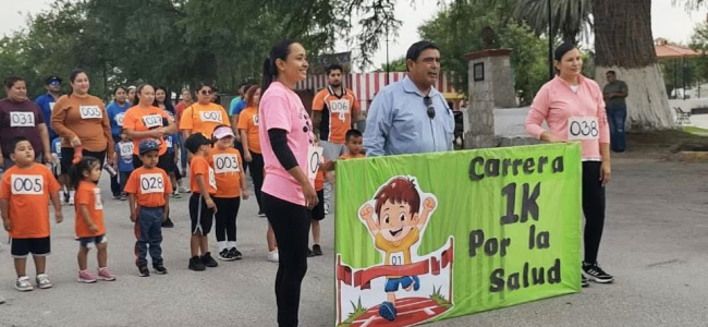 Llevan a cabo Carrera 1K por la Salud en Villa Unión