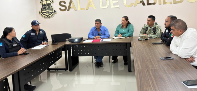 Fortalece Villa Unión estrategias en seguridad