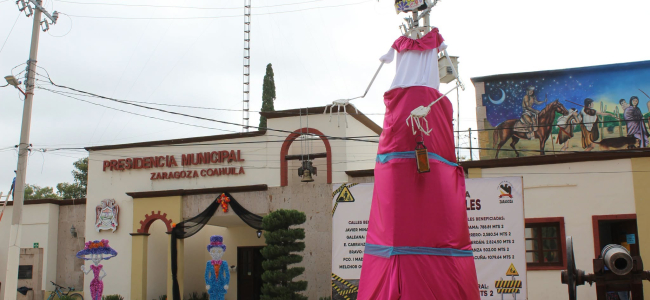 Avanza decoración de Día de Muertos en Zaragoza