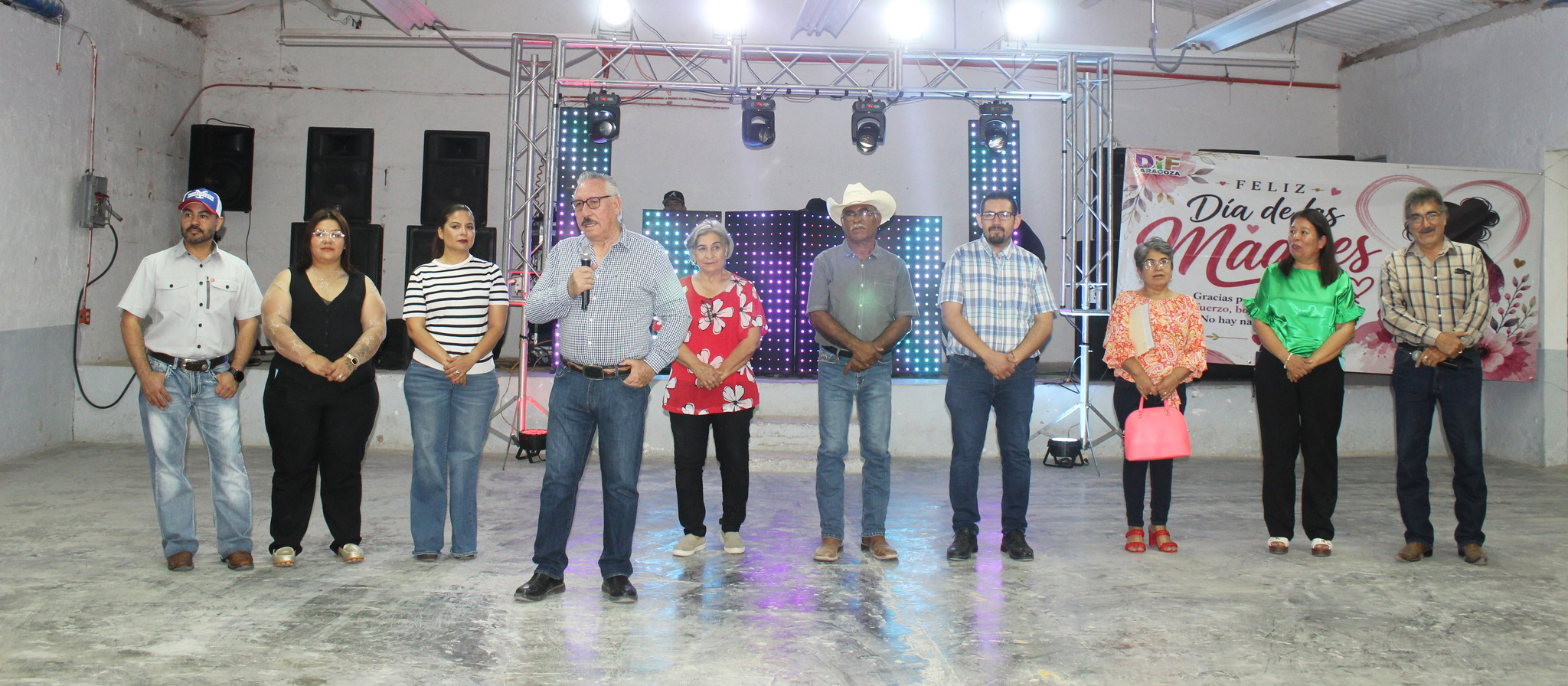 Festejan a las mamás ejidos La Agrícola y El Remolino